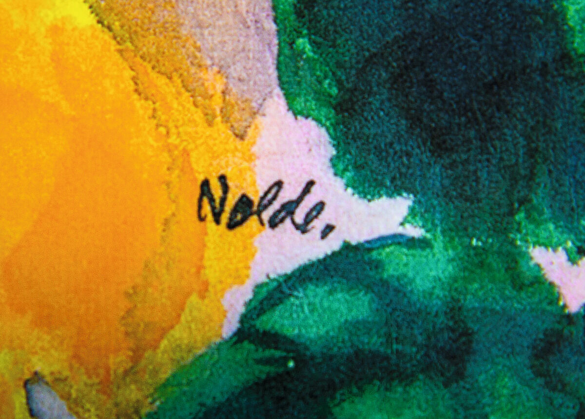 Ein farbenfrohes Aquarellgemälde von Emil Nolde mit der Signatur 'Nolde'. Das Bild zeigt sommerliche Blumen in Gelb-, Grün-, Rosa-, Lila- und Orangetönen.