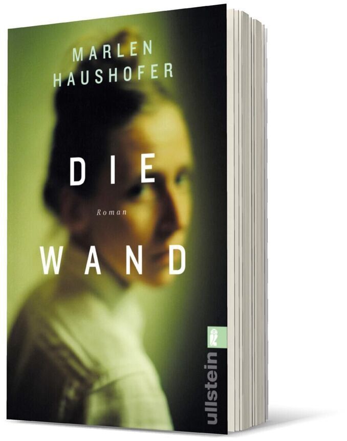 Das Buchcover von 'Die Wand' von Marlen Haushofer zeigt eine verschwommene Abbildung einer Frau vor einem grünen Hintergrund. Der Titel und der Name der Autorin sind in weißen Großbuchstaben geschrieben.
