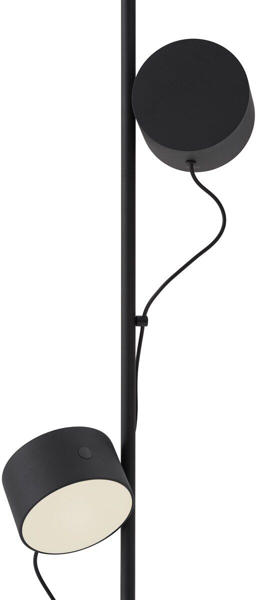 Eine moderne schwarze Stehlampe von Bodenlampe »Post« mit zwei verstellbaren Lampenköpfen und schlankem Design.