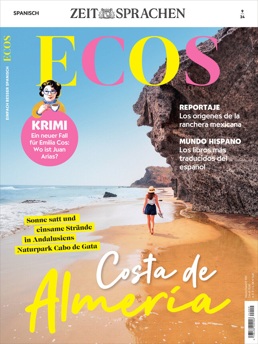Das Cover des Ecos Magazins Ausgabe 09/2024 zeigt eine Person in Badebekleidung, die am Strand entlanggeht, mit einem Felsen im Hintergrund, der wie ein Gesicht geformt ist. Die Schlagzeilen beschäftigen sich mit spanischen Stränden, Krimis, Reportagen und Übersetzungen spanischer Literatur.