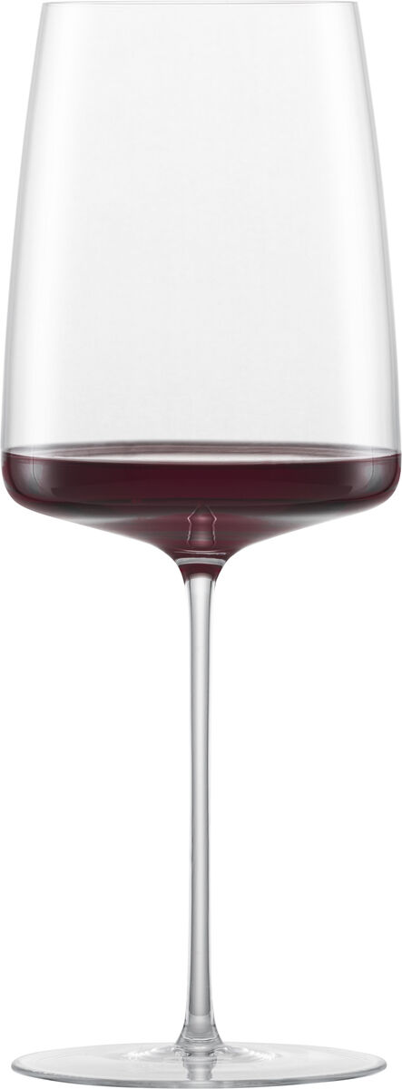 Ein Weinglas, gefüllt mit Rotwein, aus dem 2er-Set »kraftvoll & würzig Simplify«.