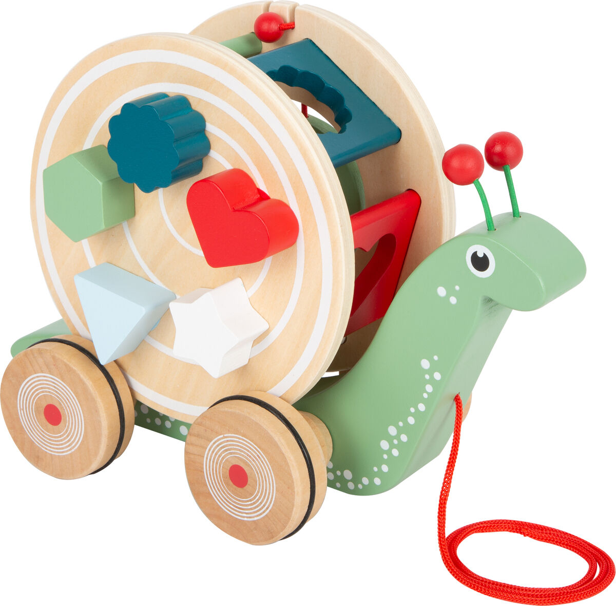 Nachzieh-Stecktier in Form einer Schnecke aus Holz. Das Spielzeug enthält verschiedene farbige Formen (Dreieck, Herz, Quadrat, Stern) zum Stecken in die Schnecke. Es ist hauptsächlich grün mit roten Fühlern und einem roten Ziehseil.