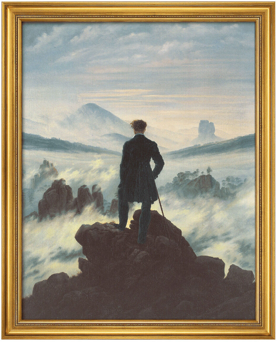 Ein Gemälde von Caspar David Friedrich aus dem Jahr 1818, das eine ikonische Rückenfigur zeigt, die auf einer Felsklippe steht und über ein Nebelmeer und Gebirgsketten blickt. Die Szene vermittelt ein Gefühl von Erhabenheit und Naturverbundenheit.