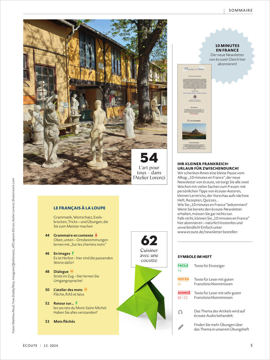 Titelseite des Écoute Magazins 13/2024 mit verschiedenen Artikeln, einem Bild von Skulpturen im Freien und einem Origami-Design unten rechts.