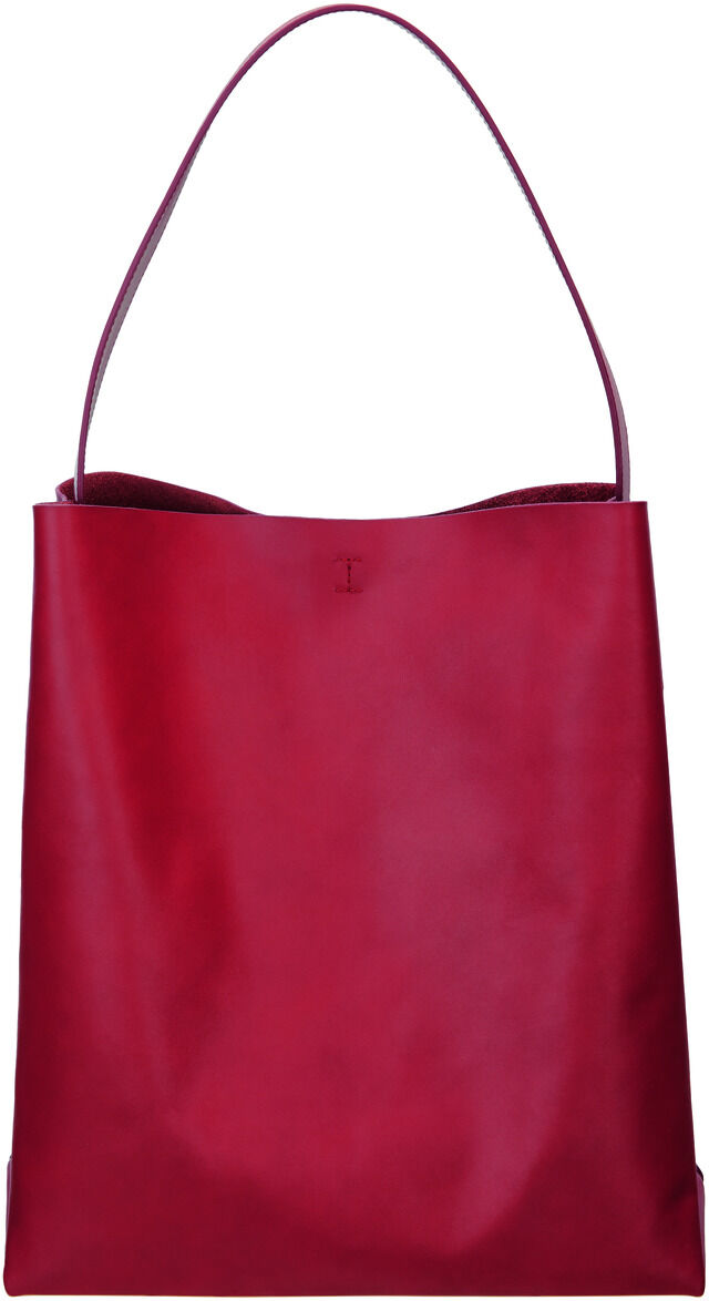 Eine rote Handtasche mit schlichtem Design und einem einzigen Schulterriemen.