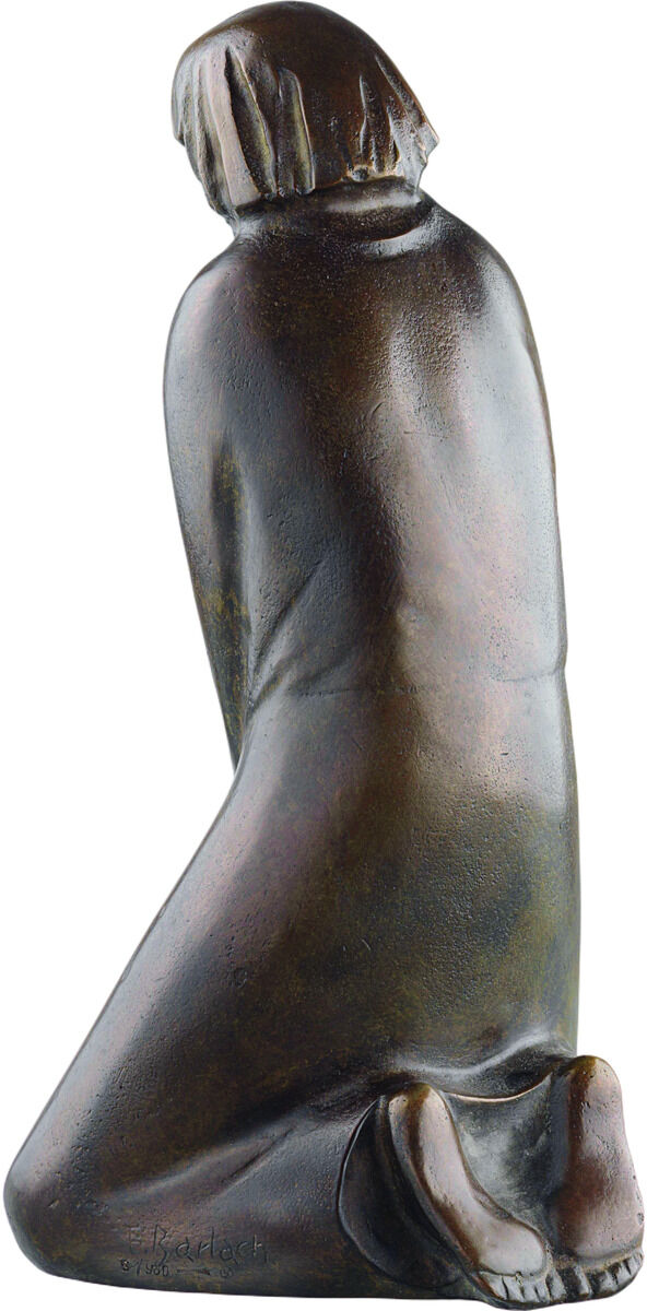 Bronzeskulptur von Ernst Barlach mit dem Titel »Der Zweifler« aus dem Jahr 1931. Die Skulptur zeigt eine nachdenklich kniende Figur, die symbolisch für innere Zweifel und Gedanken steht.