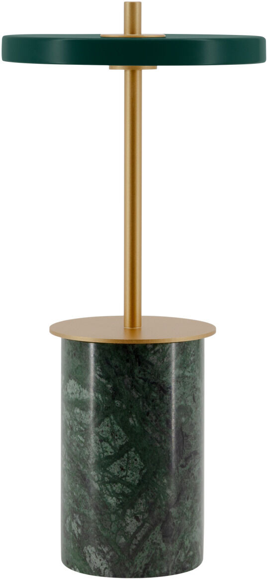 Die Abbildung zeigt eine moderne Tischlampe mit zylindrischem, dunkelgrünem Marmorsockel, goldfarbener Stange und einer flachen, runden, ebenfalls dunkelgrünen Lampenschirm-Oberfläche. Das Design ist minimalistisch und elegant, geeignet für vielseitige Wohnraum- und Büroumgebungen.
