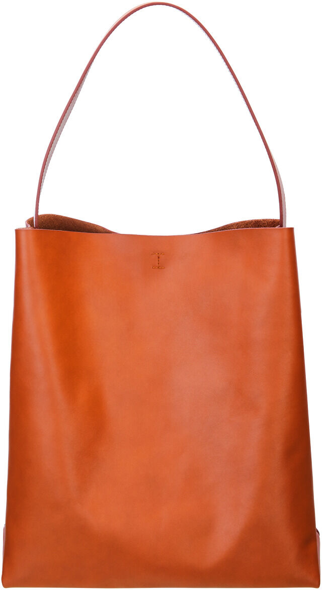 Eine minimalistisch designte Schultertasche »Neo Cep« aus hochwertigem Leder in rotbrauner Farbe. Mit einem einfachen, eleganten Stil und robustem Tragegurt.