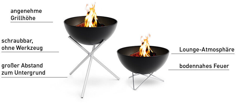 Zwei Feuerschalen, eine große und eine kleine, mit brennendem Feuer auf stabilen silbernen Beinen. Die Strukturen zeichnen sich durch eine angenehme Grillhöhe, Schraubbarkeit ohne Werkzeug und großen Abstand zum Untergrund aus, wodurch eine Lounge-Atmosphäre und bodennahes Feuer geboten werden.