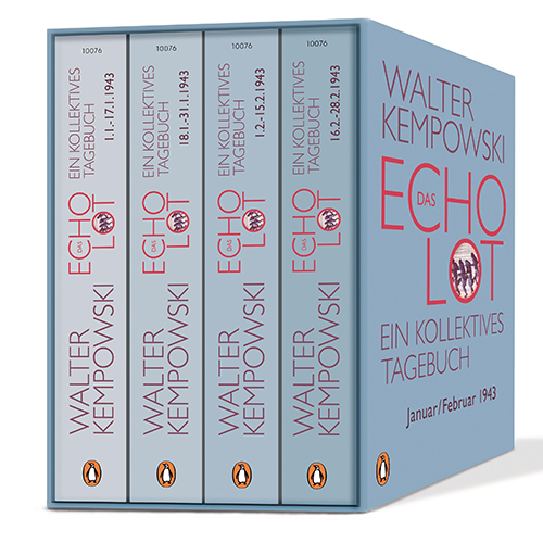 Vier hellblaue Buchrücken mit rotem Text zeigen Walter Kempowskis Werk 'Das Echolot – Ein kollektives Tagebuch' für die Monate Januar bis Februar 1943.