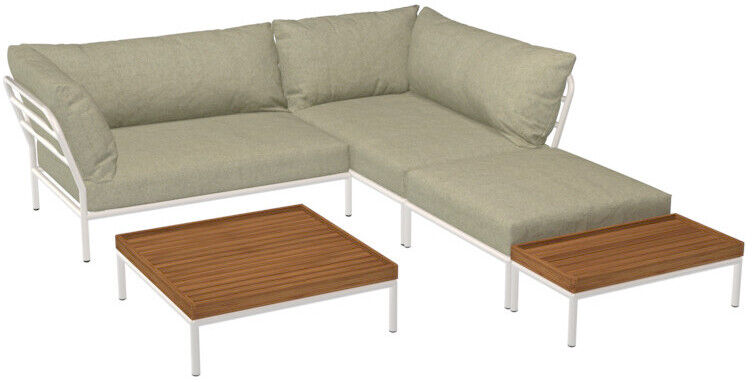 Ecksofa 'LEVEL 2' mit linker Ausrichtung, graugrünem Polster, weißem Metallrahmen und zwei Holztischen. Geeignet für den Einsatz im Außenbereich.