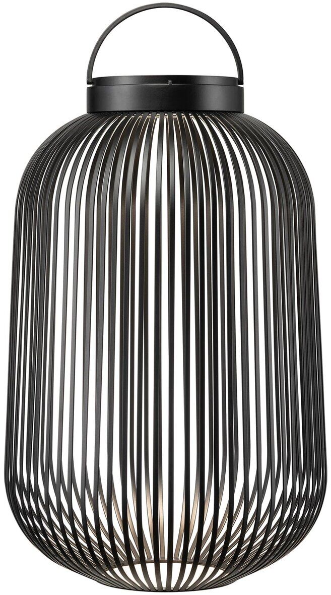 Die Mobile LED Leuchte »LITO« in Größe L ist eine moderne, tragbare Lampe mit einem schwarzen, metallischen Korbdesign. Sie erzeugt eine stimmungsvolle Beleuchtung und eignet sich sowohl für den Innen- als auch den Außenbereich.