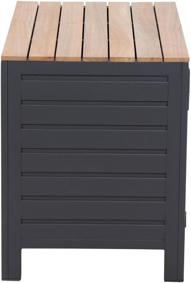 Modulares Outdoor-Küchenmittelteil mit niedriger Höhe, bestehend aus einer robusten Holztischplatte und einem stabilen, schwarzen Metallrahmen. Ideal für den Einsatz im Garten oder auf der Terrasse.