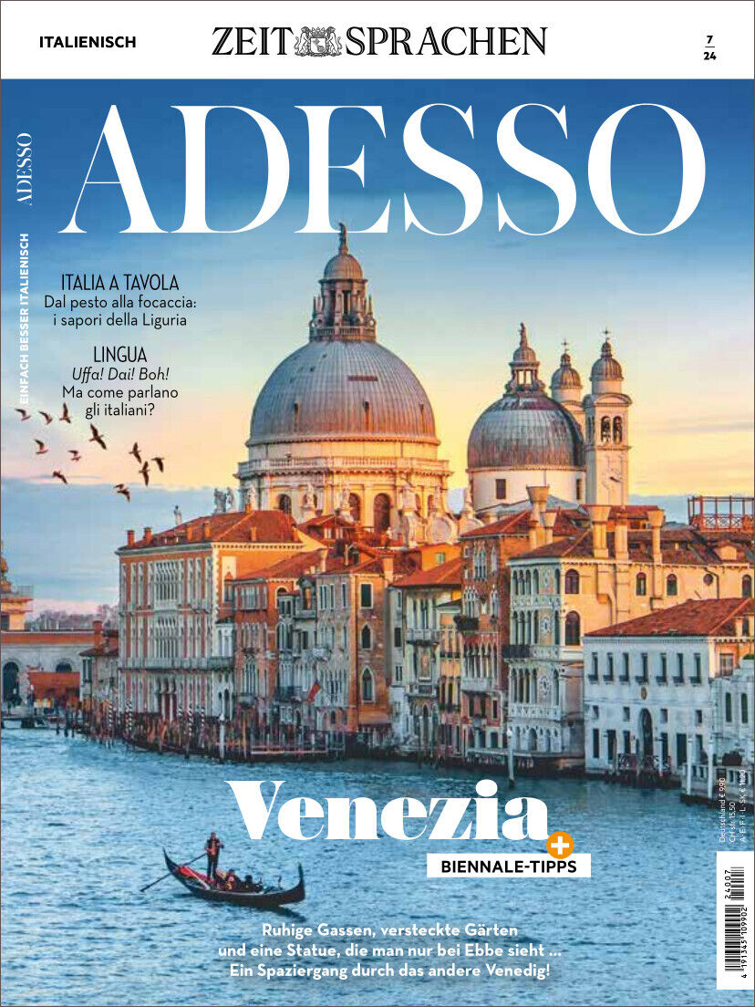 Cover des Adesso Magazins 07/2024 mit einem Foto von Venedig. Der obere Bereich zeigt den Schriftzug 'ZEIT SPRACHEN' und 'ADESSO'. Stadtbild mit Kanal, historischen Gebäuden und einer großen Kirche im Hintergrund. Italienische und deutsche Texte kündigen Themen der Ausgabe an.