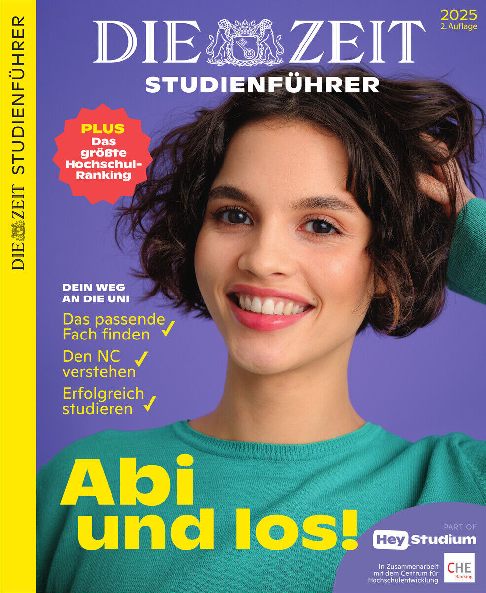 Das Cover des ZEIT Studienführers 2025 zeigt eine junge Frau, die lächelnd in die Kamera schaut. Oben auf dem Cover steht 'Die ZEIT Studienführer' und unten 'Abi und los!'. Das Design ist in lebendigen Farben wie Lila, Gelb, Grün und Blau gestaltet.