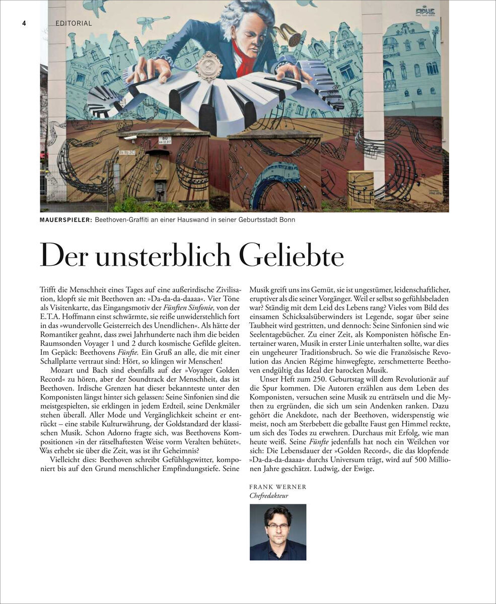 Ein Bild zeigt eine Seite eines Magazins mit dem Titel 'Der unsterblich Geliebte' und einem Porträt von Beethoven in einer kreativen Darstellungsweise. Unter dem Titel befindet sich ein Artikel, und ein Foto eines Autors ist unten rechts abgebildet.