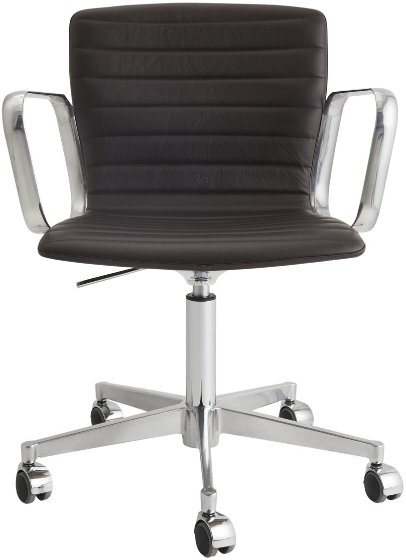 ZEIT Sonderedition Schreibtischstuhl »Butterfly High« aus schwarzem Leder und Eiche mit silbernen Metallakzenten und Rollen.