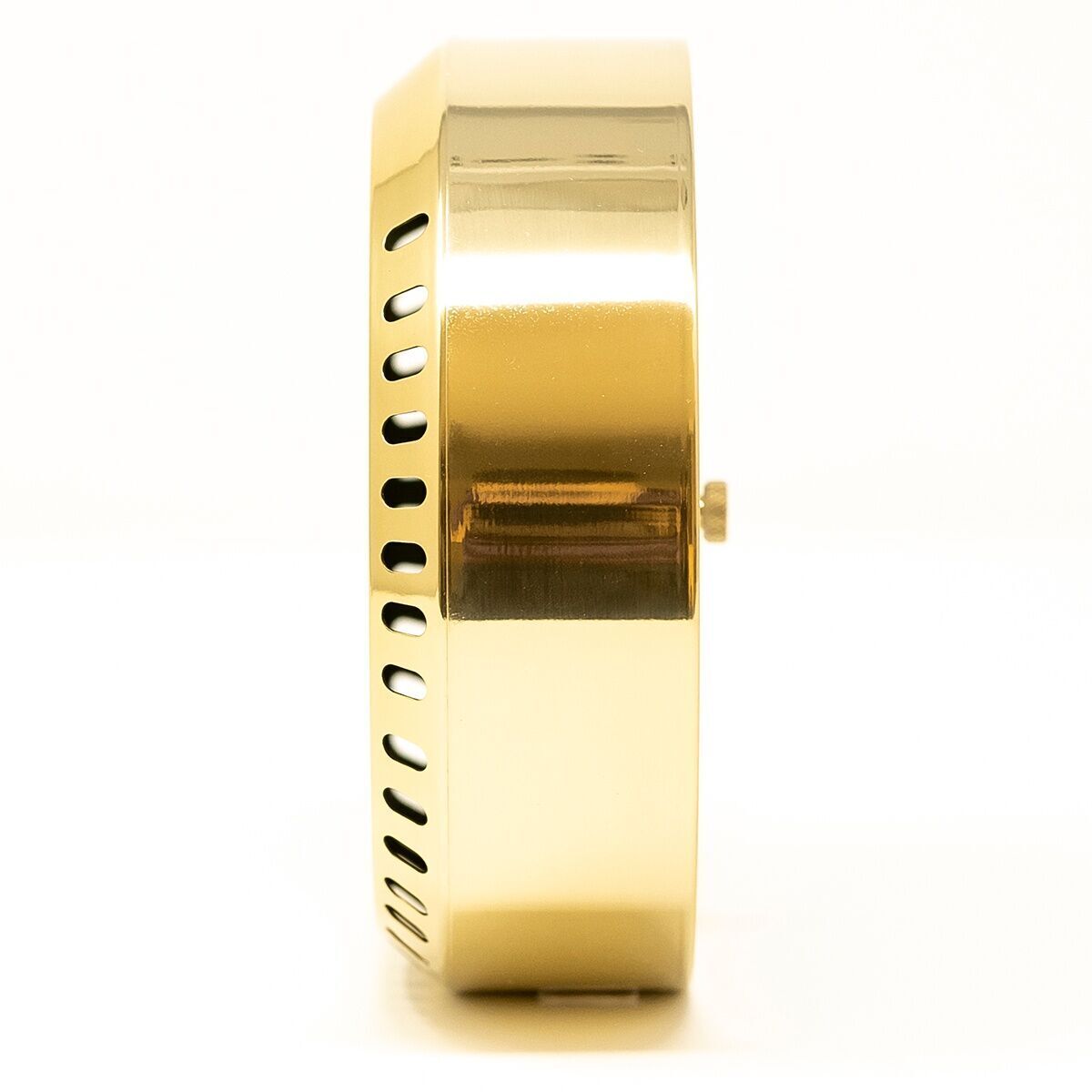 Seitenansicht des goldfarbenen ZEIT-Sonderedition »POLAR Thermometer« mit glänzender, metallischer Oberfläche und Schlitzen zur Belüftung.