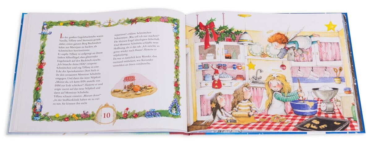 Kinderbuch mit dem Titel 'Noch 24 Tage bis Weihnachten. Eine Adventskalender-Geschichte für die schönste Zeit des Jahres'. Gezeigt wird eine geöffnete Doppelseite des Buches mit weihnachtlichen Illustrationen, darunter ein gedeckter Tisch mit Weihnachtsdekoration und eine Geschichte, die vorgelesen werden kann.