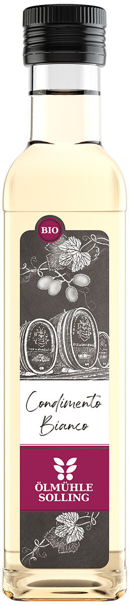 Abgebildet ist eine 250-ml-Flasche Condimento Bianco der Ölmühle Solling GmbH. Die Flasche ist transparent und länglich mit schwarzem Schraubverschluss. Das Etikett zeigt weiße und bordeauxrote Akzente sowie eine Illustration von Weintrauben und Eichenfässern.