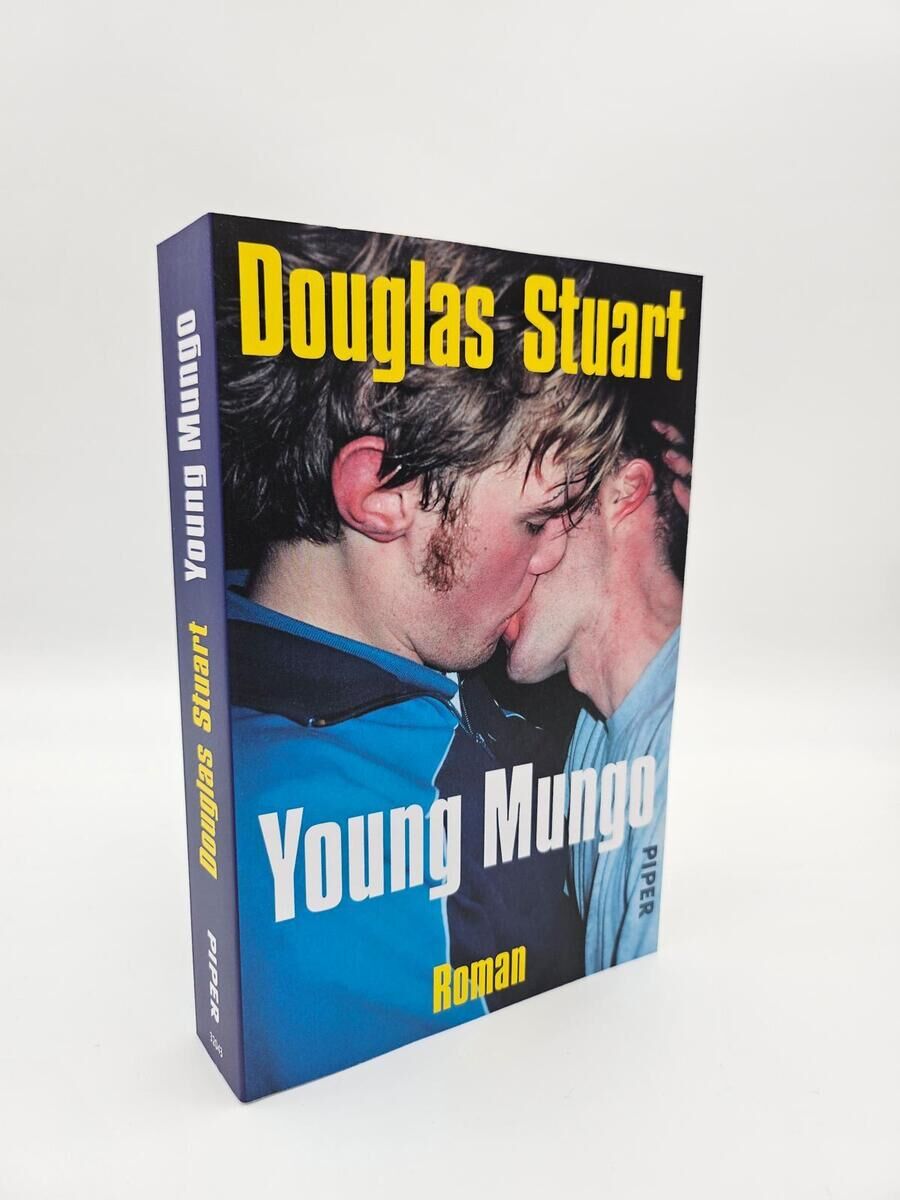 Innenansicht zu Stuart, D: Young Mungo