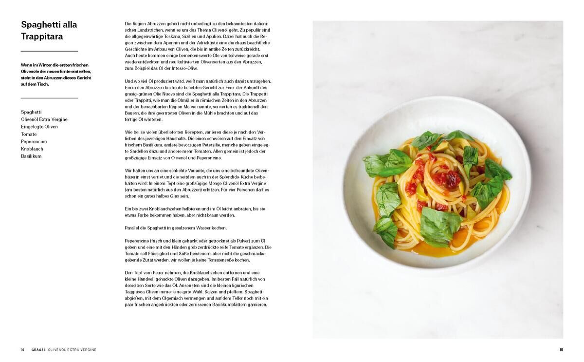 Doppelseite eines Kochbuchs mit einem Rezept für Spaghetti alla Trappitara. Links Text und Zutatenliste, rechts das Bild eines weißen Tellers mit Spaghetti, garniert mit grünen Basilikumblättern und roten Chili-Scheiben.