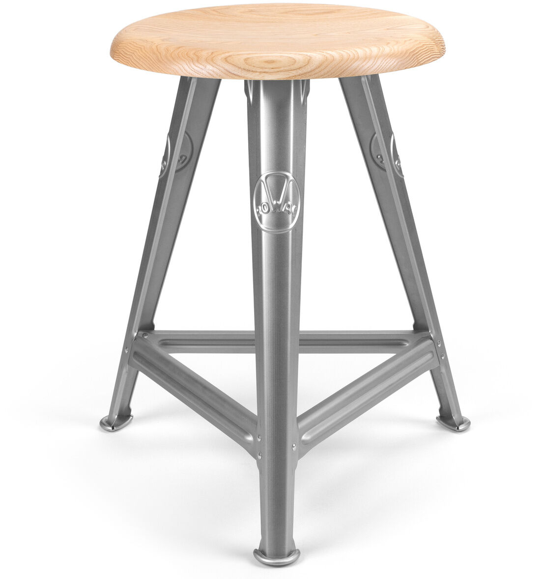 Ein industrieller Hocker mit rundem Sitz aus hellem Eschenholz und einem Untergestell aus blankem Stahl. Das Design ist minimalistisch und robust, geeignet für Werkstätten, Wohnungen im Industriestil oder als Blickfang im modernen Wohnraum.