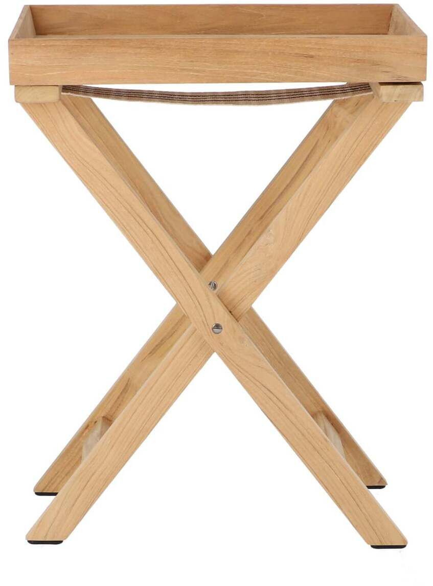 Beistelltisch »Chio« der Marke Jan Kurtz aus hellem, recyceltem Teakholz, Klappgestell in X-Form, abnehmbare Tablett-Ablage mit charakteristischen Astlöchern, Maserungen und Rissen. Filigran, handgearbeitet, 46 x 30 cm mit 61 cm Höhe, auf weißem Hintergrund.
