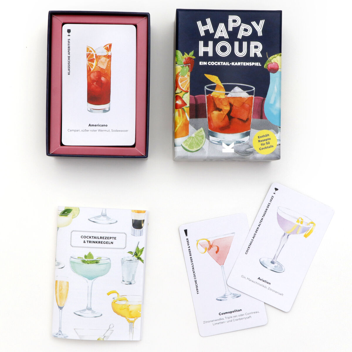 Das Bild zeigt das Cocktailspiel 'Happy Hour - Ein Cocktailspiel', bestehend aus einem Kartenspiel mit verschiedenen Cocktailbildern und Getränkenamen. Die Verpackung ist in Blau gehalten mit diversen Cocktailgrafiken und der Aufschrift 'Happy Hour'.