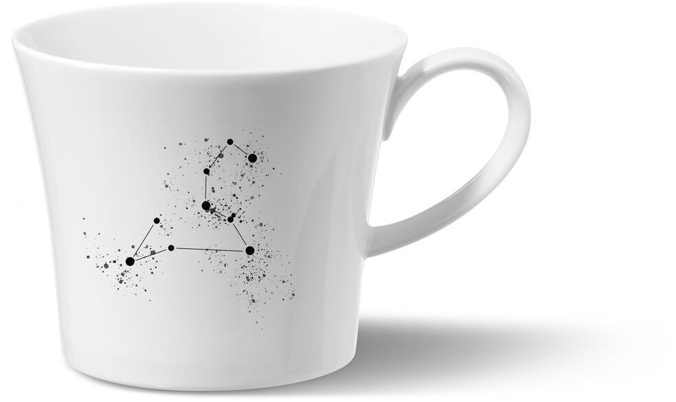 Weiße Porzellantasse mit einem minimalistischen Sternzeichen-Design in schwarzer Farbe, das Sternenkonstellationen zeigt.