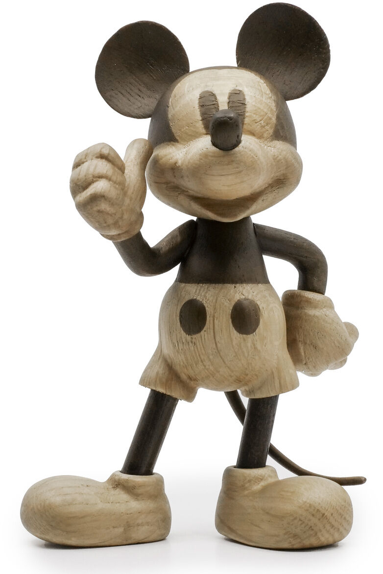 Dekorative Holzfigur von Mickey Maus der Marke Boyhood aus europäischer FSC-zertifizierter Weißeiche und rauchgebeizter Eiche. Die Figur steht aufrecht, hebt die rechte Hand lächelnd, und ist detailreich sowie liebevoll verarbeitet. Modernes Sammlerobjekt für Erwachsene.
