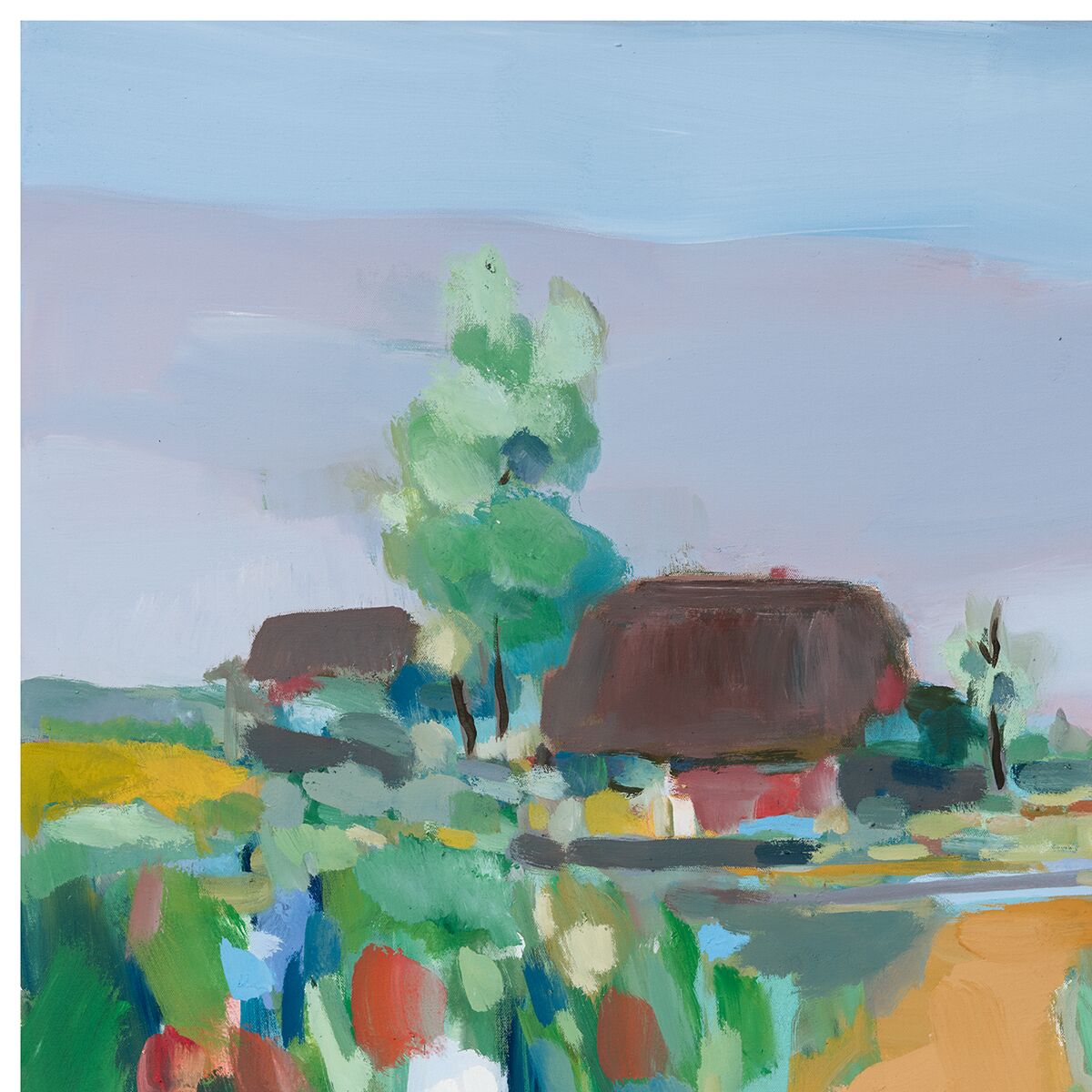 Das Bild zeigt eine abstrakte nordfriesische Landschaft mit leuchtenden Farben. Im Vordergrund blühende Wiesen mit kräftigen Farbflächen, mittig strohgedeckte Häuser und hohe, helle Bäume, im Hintergrund blauer Himmel und sanfte Hügel.