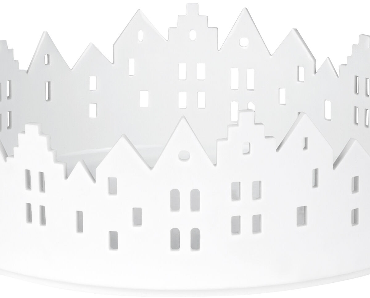 Weiße Metallschale mit ausgestanzter Stadtsilhouette von Wohnhäusern in moderner, dekorativer Optik, geeignet als stilvolles Deko-Element für verschiedene Anlässe.