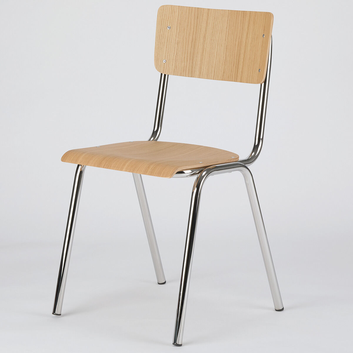 Ein moderner Stuhl mit hellbrauner Holzsitzfläche und Lehne, sowie silbernem Metallgestell, minimalistisches Design in einem zeitgenössischen Stil.