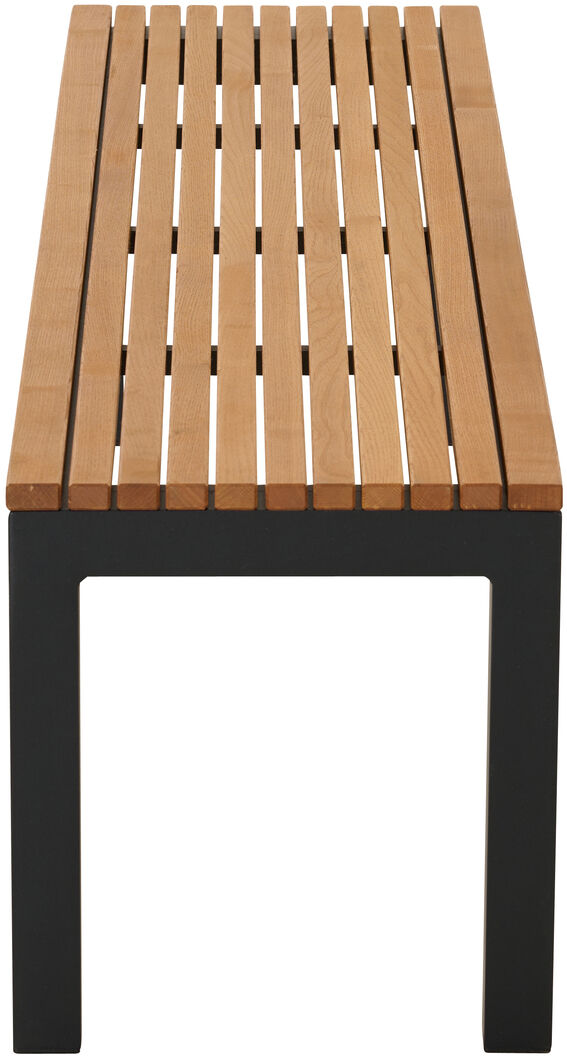 Eine moderne Gartenbank mit einer Sitzfläche aus Holzlatten und stabilen Metallbeinen. Die Bank ist schlicht gestaltet und eignet sich ideal als Sitzgelegenheit für den Garten oder die Terrasse.