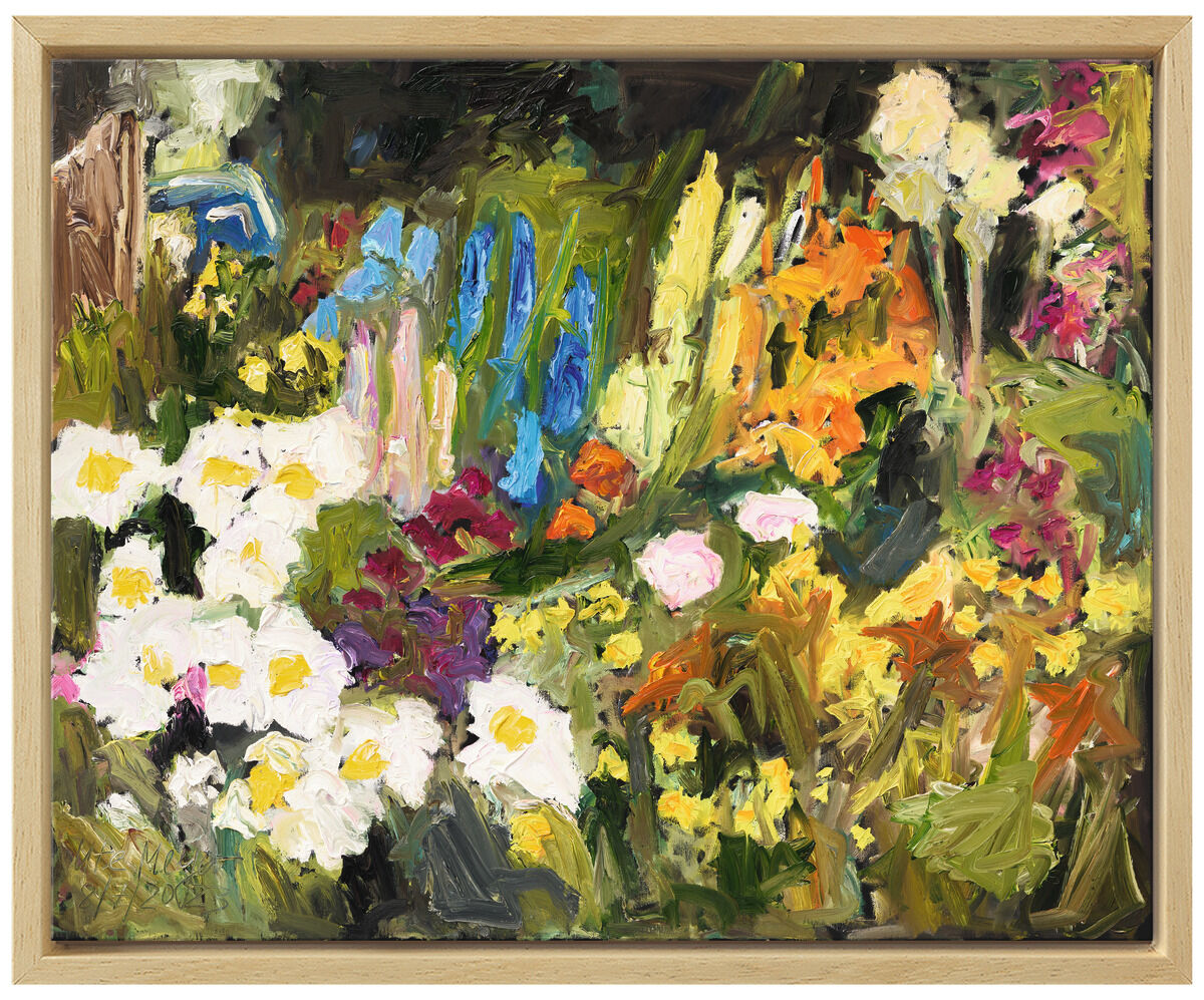 Das Bild 'Garten im Sommer II' von Ute Meyer aus dem Jahr 2023 zeigt ein farbenfrohes Ölgemälde mit einer Vielzahl blühender Blumen in kräftigen Grüntönen, Gelb, Orange, Rosa und Weiß. Die Komposition vermittelt den Eindruck eines lebendigen, sommerlichen Gartens voller Natur und Farbenvielfalt. Die expressiven Pinselstriche verleihen dem Motiv Dynamik und Leichtigkeit. Geeignet als Wanddekoration, insbesondere für Wohnräume und als Geschenk für Kunstliebhaber.