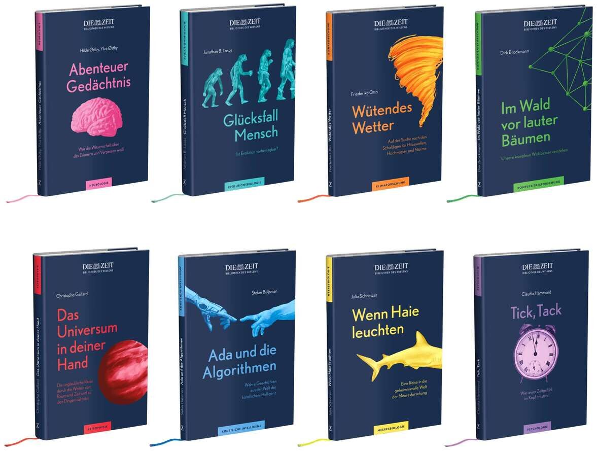 Abbildung der ZEIT-Edition »Bibliothek des Wissens«. Acht Bücher sind in zwei Reihen dargestellt, jedes Buch hat ein individuelles Cover mit verschiedenen Farben und Symbolen. Themen der Bücher umfassen Abenteuer, Glück, Wetter, Natur, Universum, Algorithmen, Haie und Zeit.