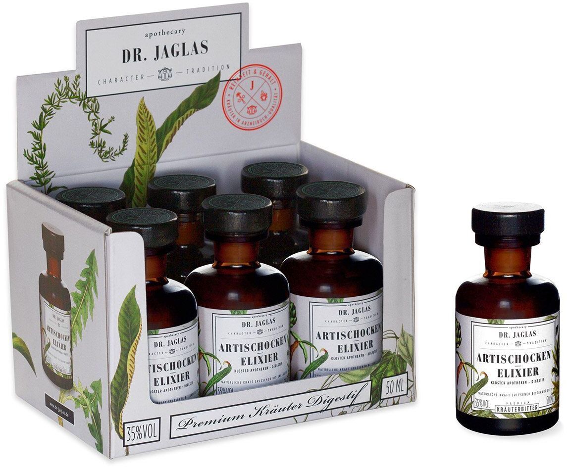 Ein Produktbild des Artischocken-Elixiers von Dr. Jaglas. Zu sehen sind mehrere kleine braune Glasflaschen mit grünen und weißen Etiketten, die in einer weißen Verpackungsschachtel mit Pflanzenmotiven angeordnet sind. Eine Flasche steht neben der Verpackung.
