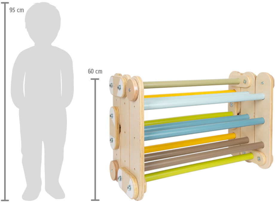 Kletterdreieck »Adventure« aus Holz mit bunten Stangen, etwa 60 cm hoch. Es eignet sich für Kinder zum Klettern und Spielen, und fördert Motorik und Balance.