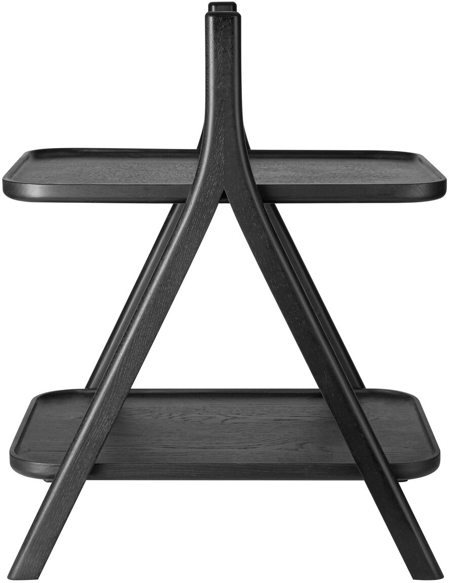 Schwarzer, moderner Beistelltisch "ETA" von blomus, mit zwei Ablageflächen in geometrischem Design. Die Tischbeine bilden ein aufrechtes Dreieck, das minimalistisch wirkt. Glatte, matte Oberflächen, klare Kanten und zeitlose Eleganz. Ideal für Designliebhaber.