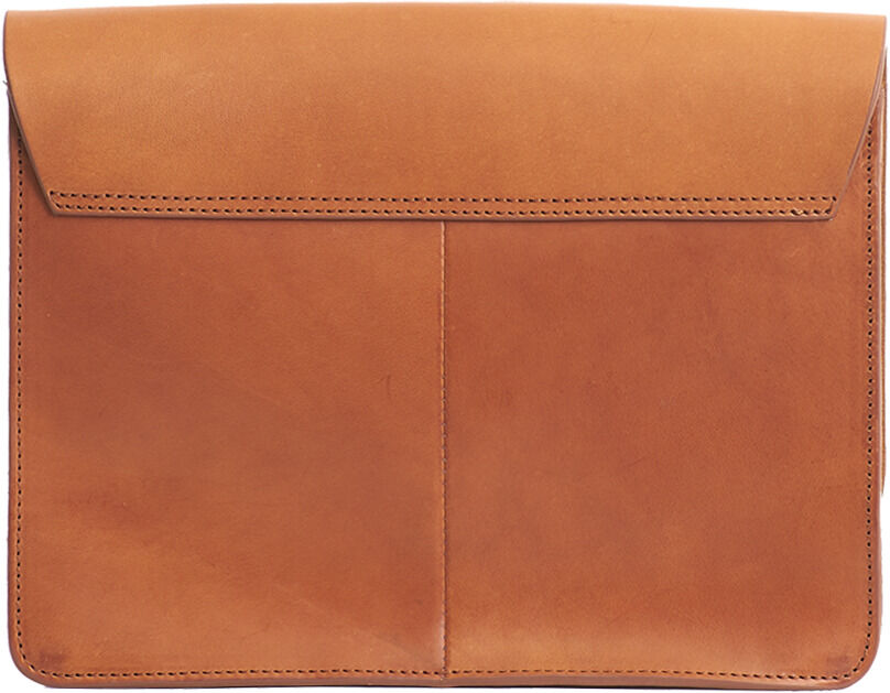 Eine kleine, elegante Tasche aus Apfelleder in hellbrauner Farbe mit minimalistischen Design, ideal für diverse Anlässe und als modisches Accessoire für Damen.