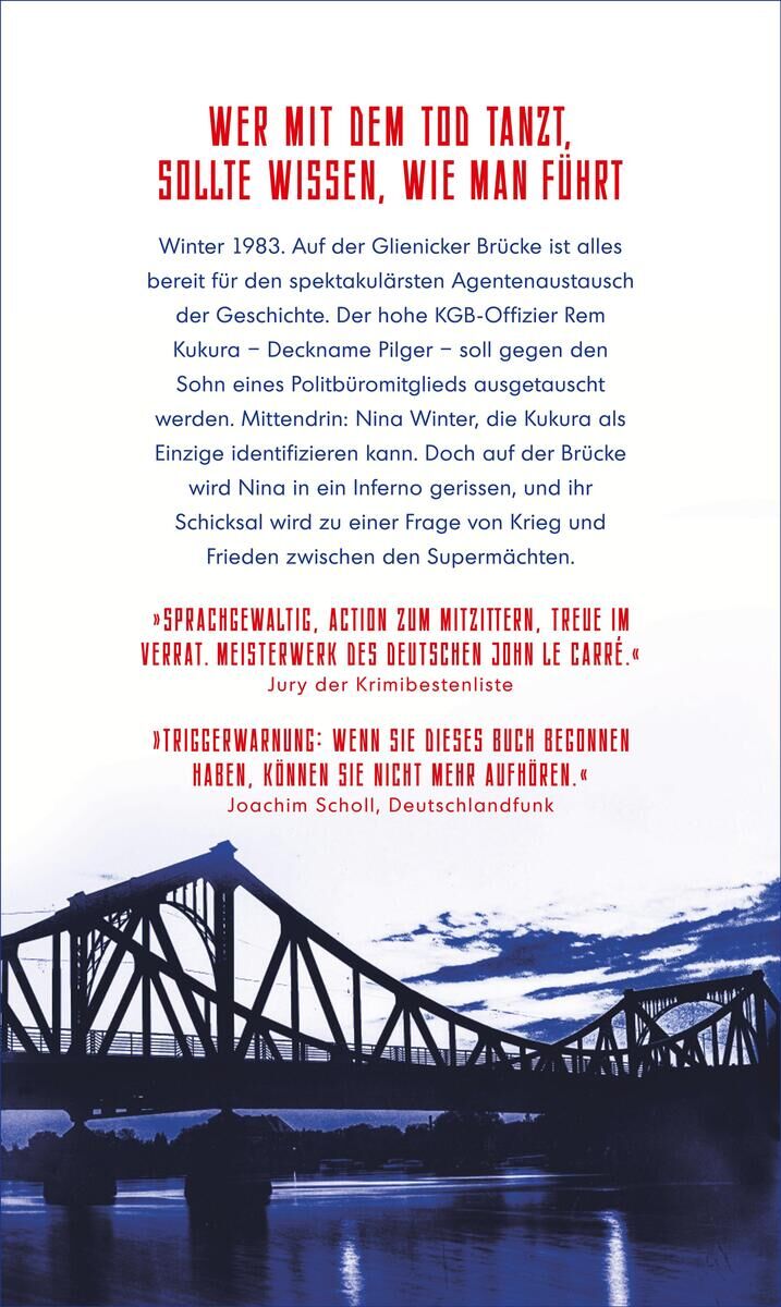 Rotes und weißes Cover des Buches 'Wie Sterben geht' von A. Pflüger, mit schwarzem Text und einer Illustration der Glienicker Brücke in Schwarz, darunter befinden sich Zitate von verschiedenen Rezensenten.