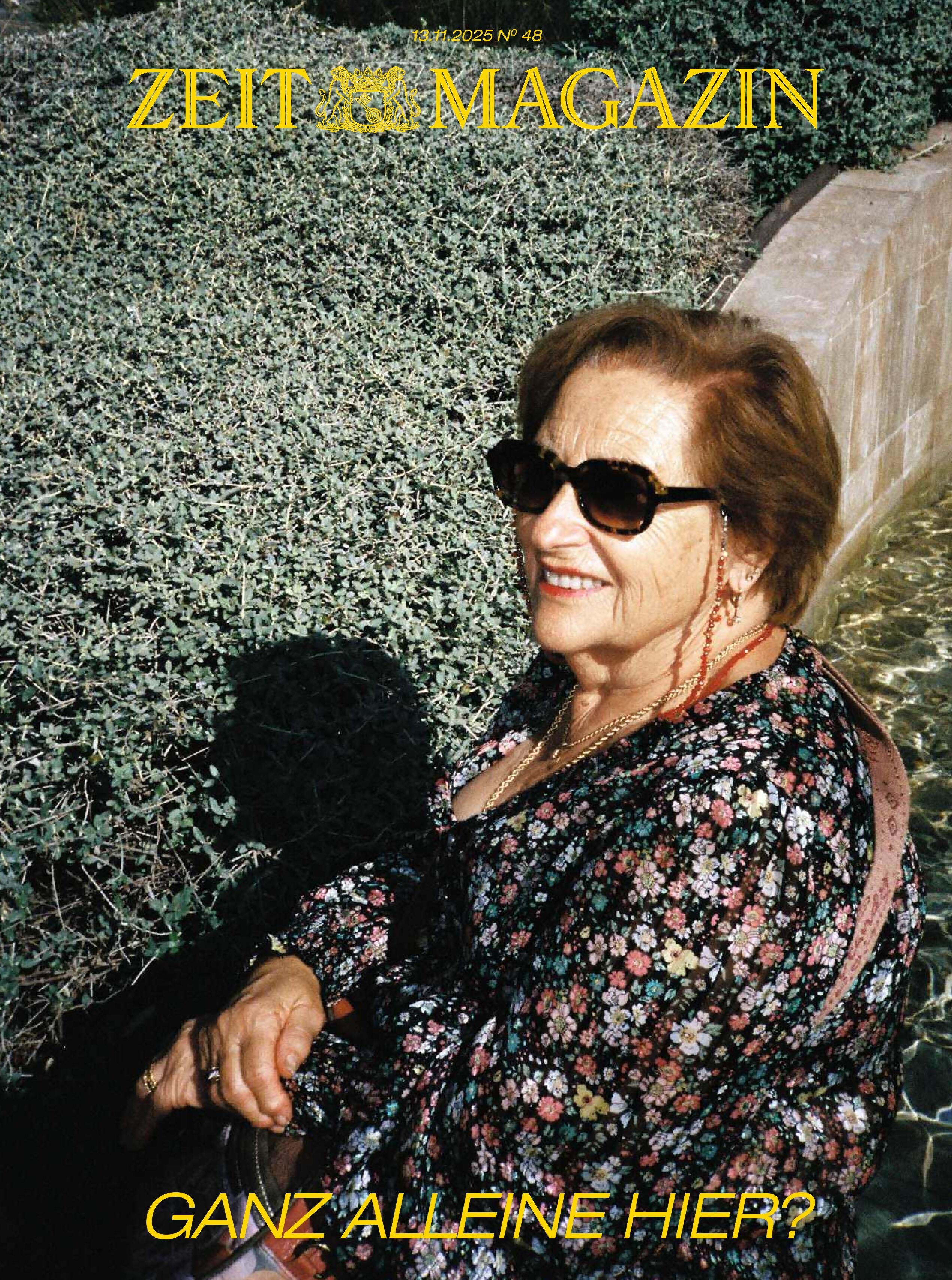 Auf dem Bild ist eine Ausgabe der Wochenzeitung DIE ZEIT (48/2025) zu sehen. Das Zeitungscover zeigt das klassische DIE ZEIT-Logo auf weißem Hintergrund, darunter einen farbenfrohen, detailreichen Titelgrafikbereich mit klaren, scharfen Schriftzügen und typischen grafischen Akzenten.