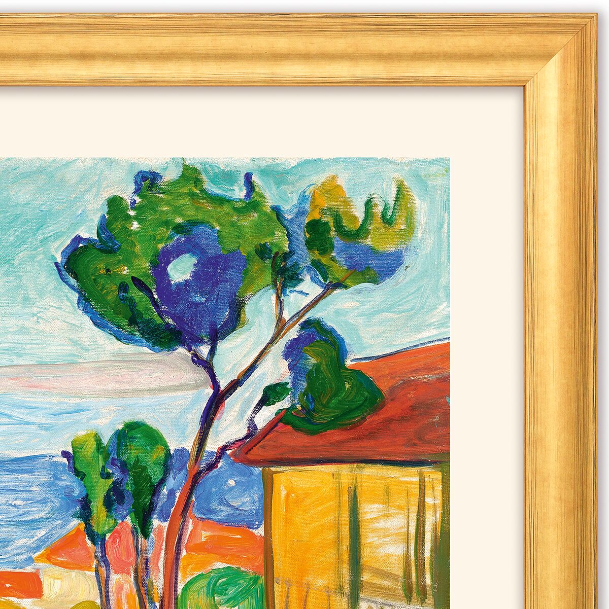 Ausschnitt eines impressionistischen Gemäldes von Edvard Munch mit expressiven Pinselstrichen auf schwerem Papier. Im Vordergrund gelbe Gebäudeteile, daneben grüne, stilisierte Bäume. Im Hintergrund blauer Himmel, rote Dächer und ein See. Goldfarbener Massivholzrahmen umgibt das Bild.