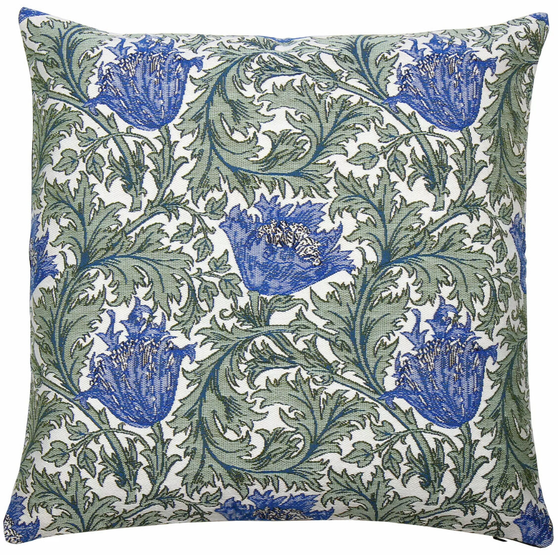 Dekokissenhülle mit einem floralen Muster in Blau und Grün, inspiriert von dem Designer William Morris. Die Anemone-Blumen und geschwungenen Blätter verleihen dem Kissen einen klassischen und zeitlosen Look.