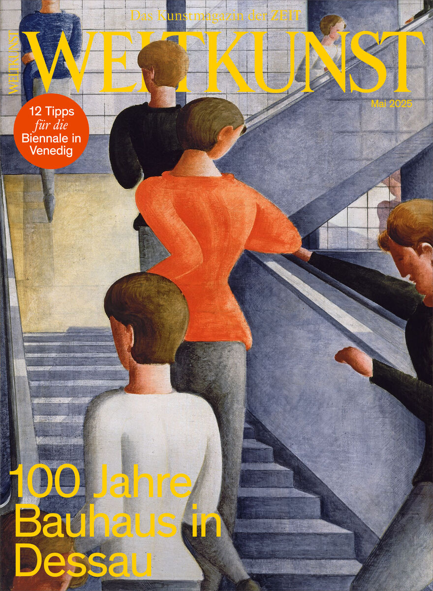 Titelblatt des Magazins WELTKUNST mit stilisiertem, gemaltem Treppenhaus und mehreren Figuren in moderner Kleidung, Motivausschnitt in geometrischem Stil, gelber Schriftzug: 100 Jahre Bauhaus in Dessau, Heft Mai 2019. Oben Aufkleber für Biennale in Venedig.