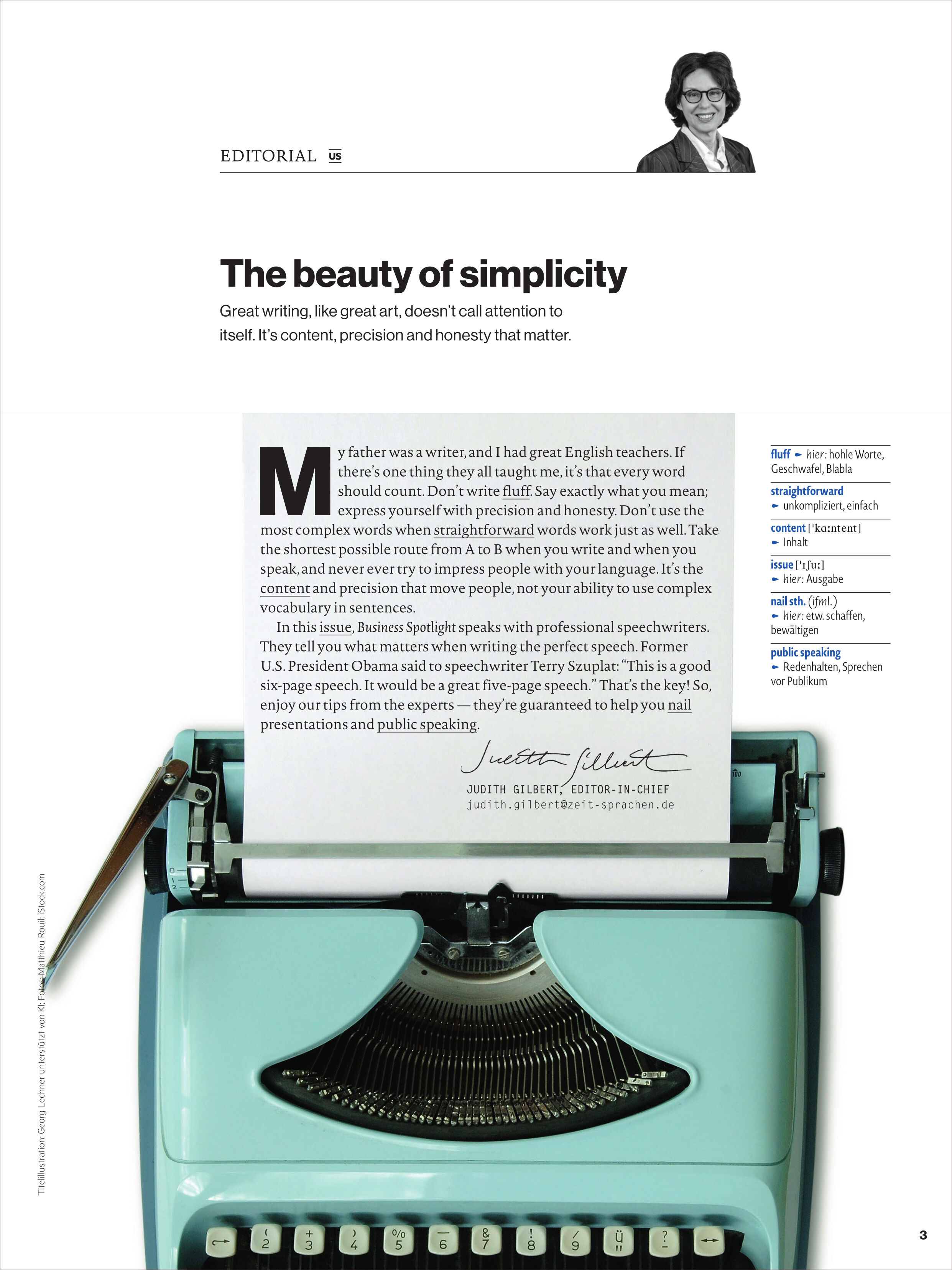 Titelseite des Business Spotlight Magazins 8/2025 mit einer mintgrünen Schreibmaschine und einem Editorial-Text zum Thema Klarheit und Einfachheit beim englischen Schreiben. Das Magazin richtet sich an Berufstätige, die ihre Englischkenntnisse für den Berufsalltag verbessern möchten.