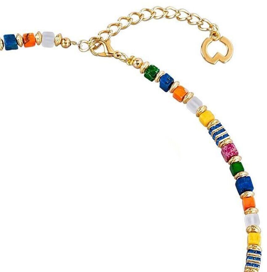 Detailreiches Collier aus Lapislazuli, Jaspis, Bergkristall und Swarovski-Elementen, ergänzt durch kleine, 24 Karat vergoldete Messingelemente. Die Perlen sind bunt gemischt und das Schmuckstück hat eine feine, goldfarbene Verlängerungskette mit kleinem Anhänger.