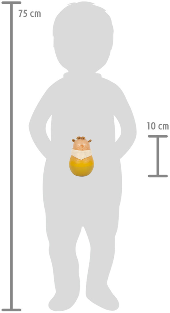 Eine kleine Holz-Stehauffigur in Gelb-Weiß-Braun, dargestellt vor einer Silhouette eines Kindes von 75 cm Höhe mit der Figur in der Mitte des Bauchs auf einer Höhe von 10 cm.