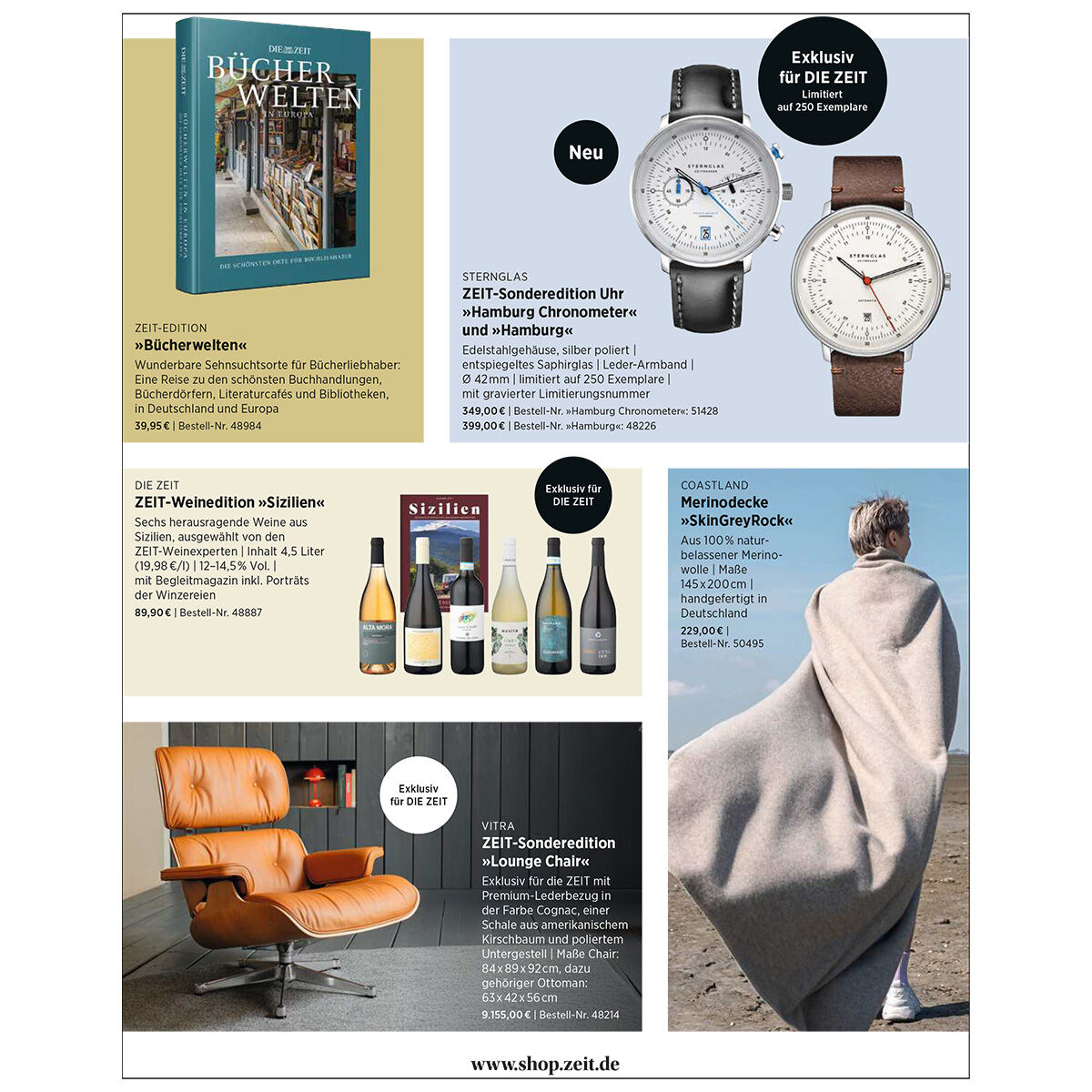 Detaillierte Katalogseite mit Design-Highlights: Oben links ein Buchcover "Bücherwelten"; daneben zwei exklusive Armbanduhren. Unten links ein eleganter brauner Ledersessel mit Hocker, rechts daneben ein Bild von mehreren Weinflaschen. Rechts oben eine graue Wolldecke, darunter ein Mann eingehüllt in die Decke. Dezentes, modernes Layout mit Produktbeschreibungen und Markenlogos.